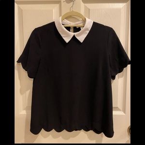 🔥 3 for $30 🔥 Monteau Black and White Collar Top